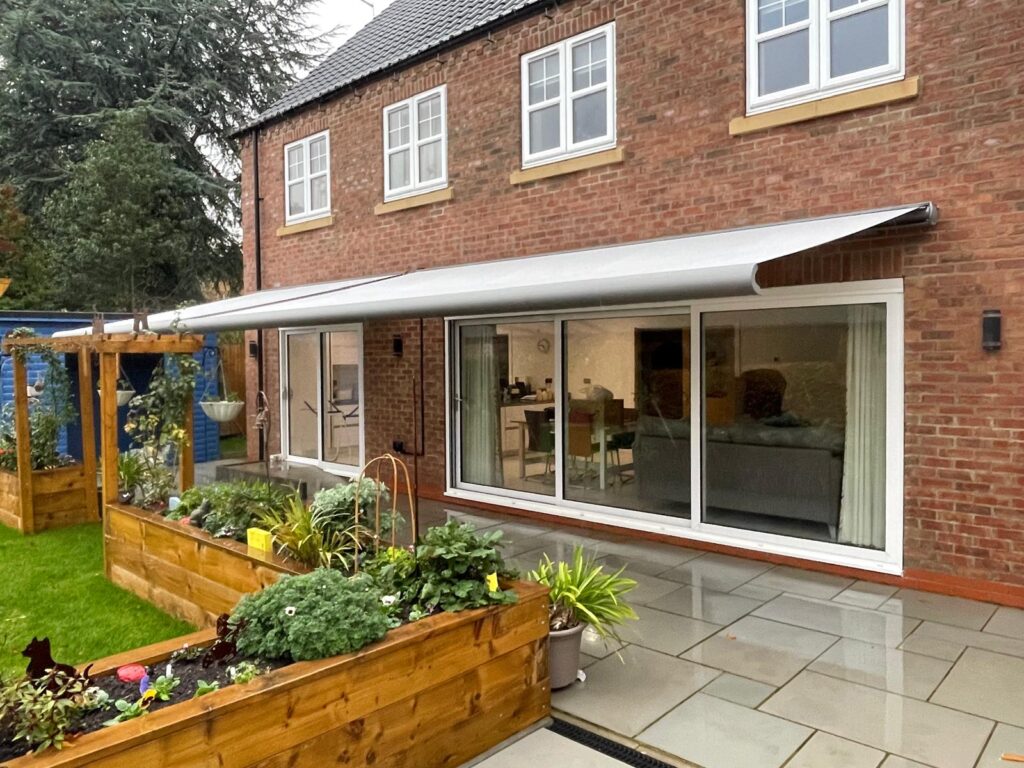 Awnings hull 1