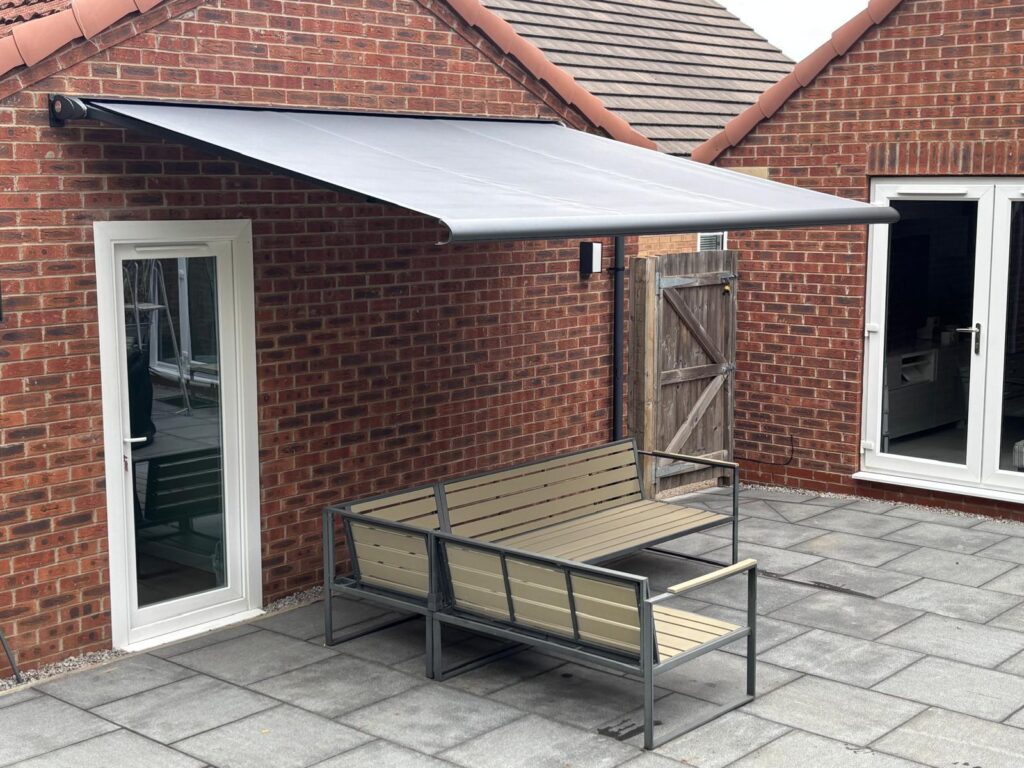 Awnings hull 2