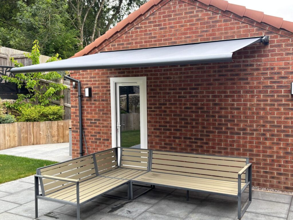 Awnings hull 3